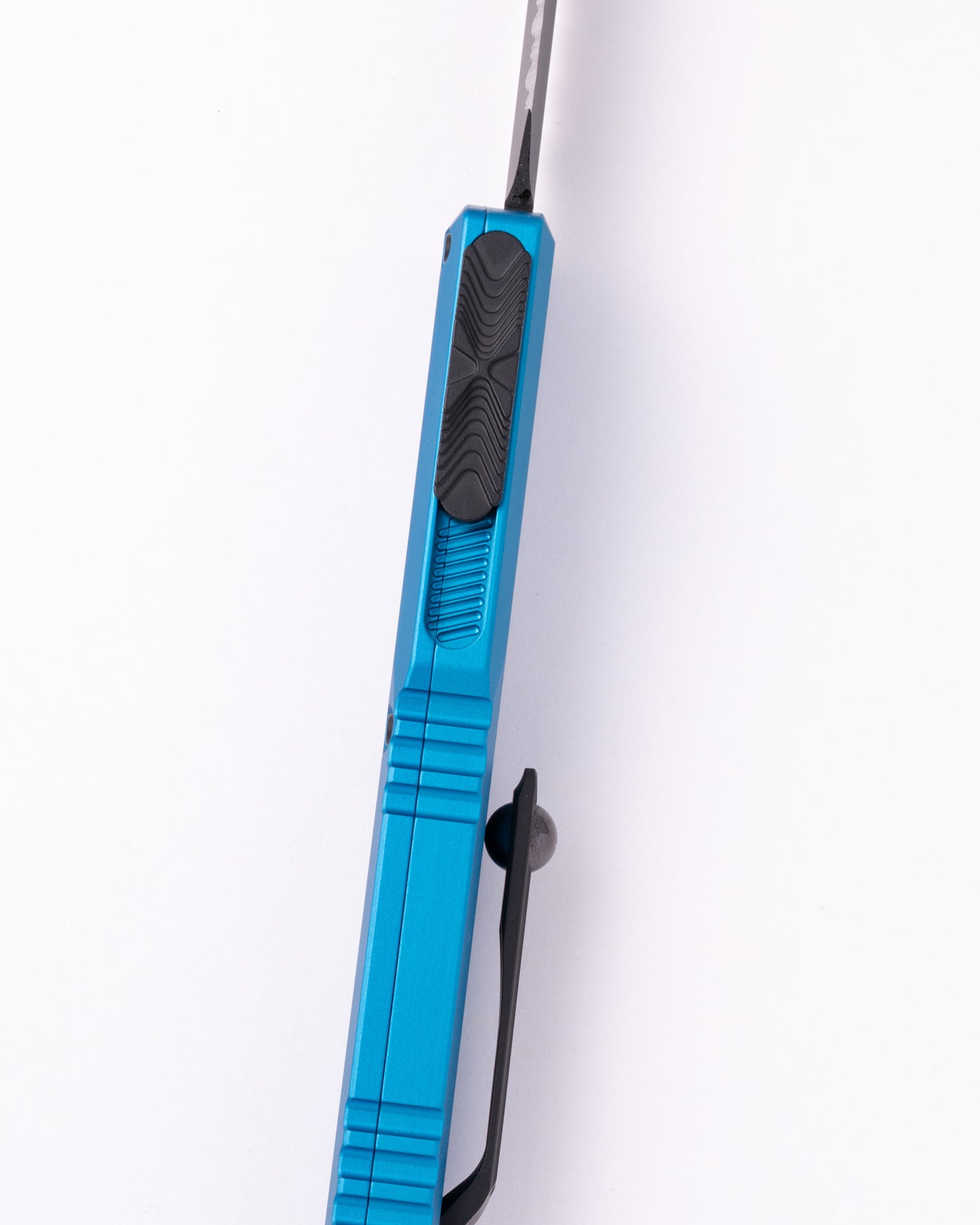 ULTRATECH GEN IV D/E BLACK PARTIAL SERRATE BLUE (11224-2BL)