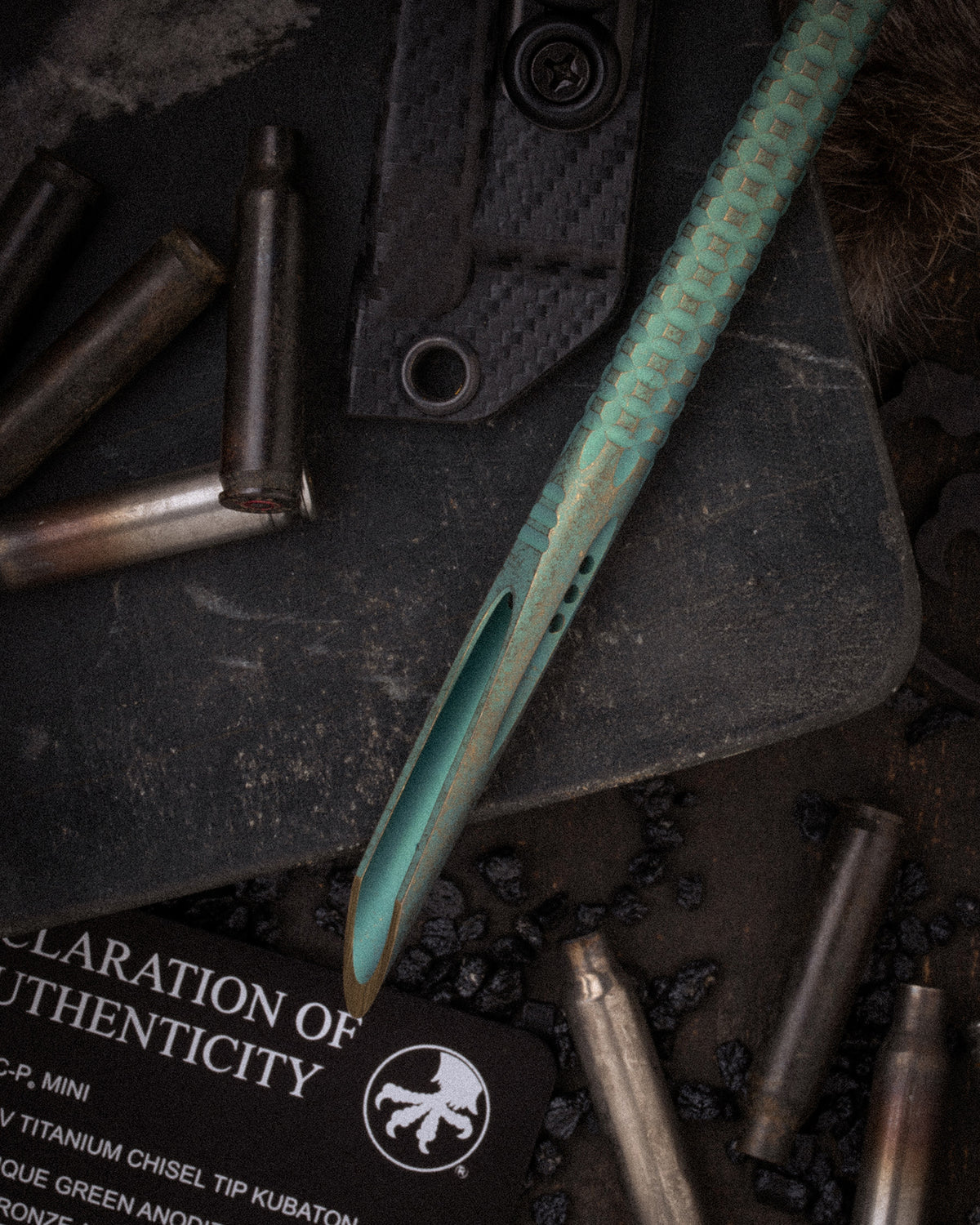 TAC P® MINI TITANIUM CHISEL TIP KUBATON ANTIQUE GREEN ANODIZED TITANIUM BRONZE ANODIZED TITANIUM GLASSBREAKER (112M-MS2)