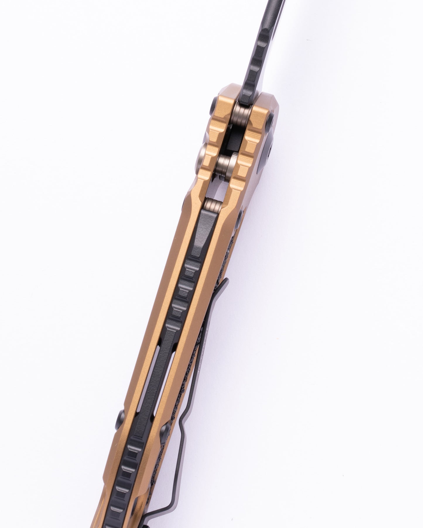 L.U.D.T.® T/E Gen III Tan Partial Serrated (1136-2TA)