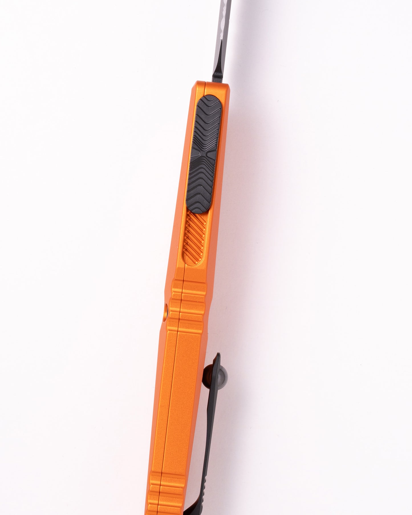 Combat Troodon® D/E Gen III Black Partial Serrate Orange (1142-2OR)