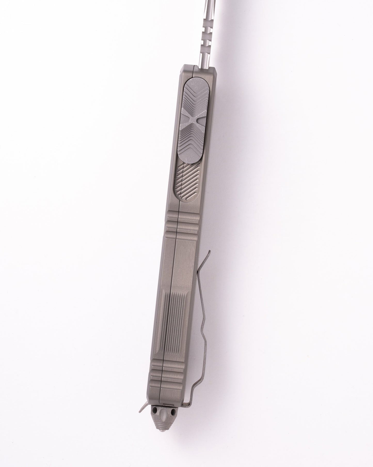 Scarab® II Gen III Executive T/E Apocalyptic® Full Serrate Natural Clear (1177-12APNC)