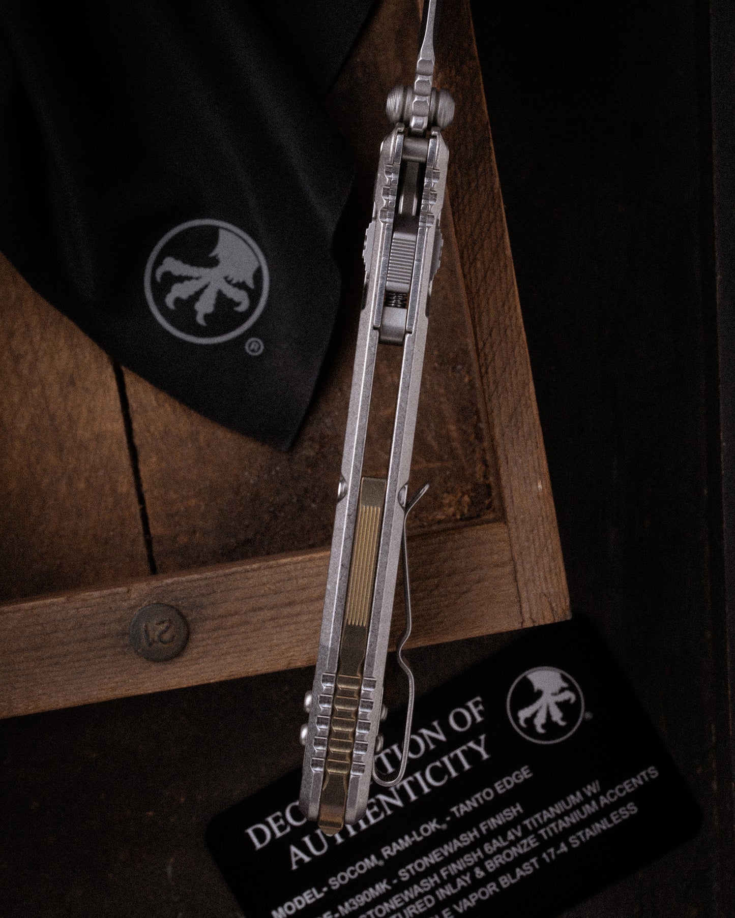 SOCOM® RAM-LOK® T/E MARFIONE SELECT STONEWASH FINISH STONEWASH FINISH TITANIUM W/ TEXTURED INLAY AND BRONZE TITANIUM ACCENTS DOUBLE VAPOR BLAST STAINLESS (161RL-10MS2)