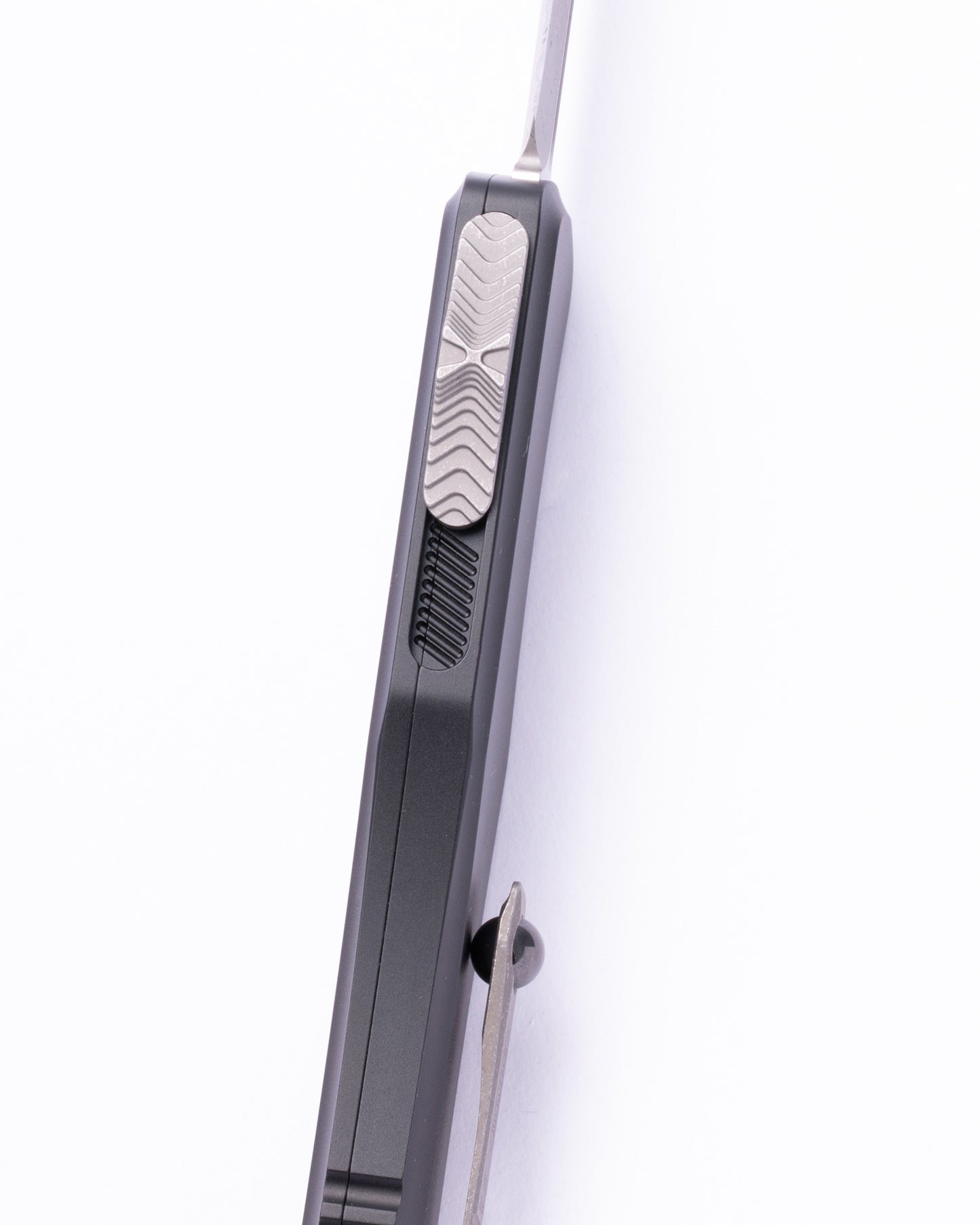 Hera® II D/E Apocalyptic® Full Serrated (1702-12AP)