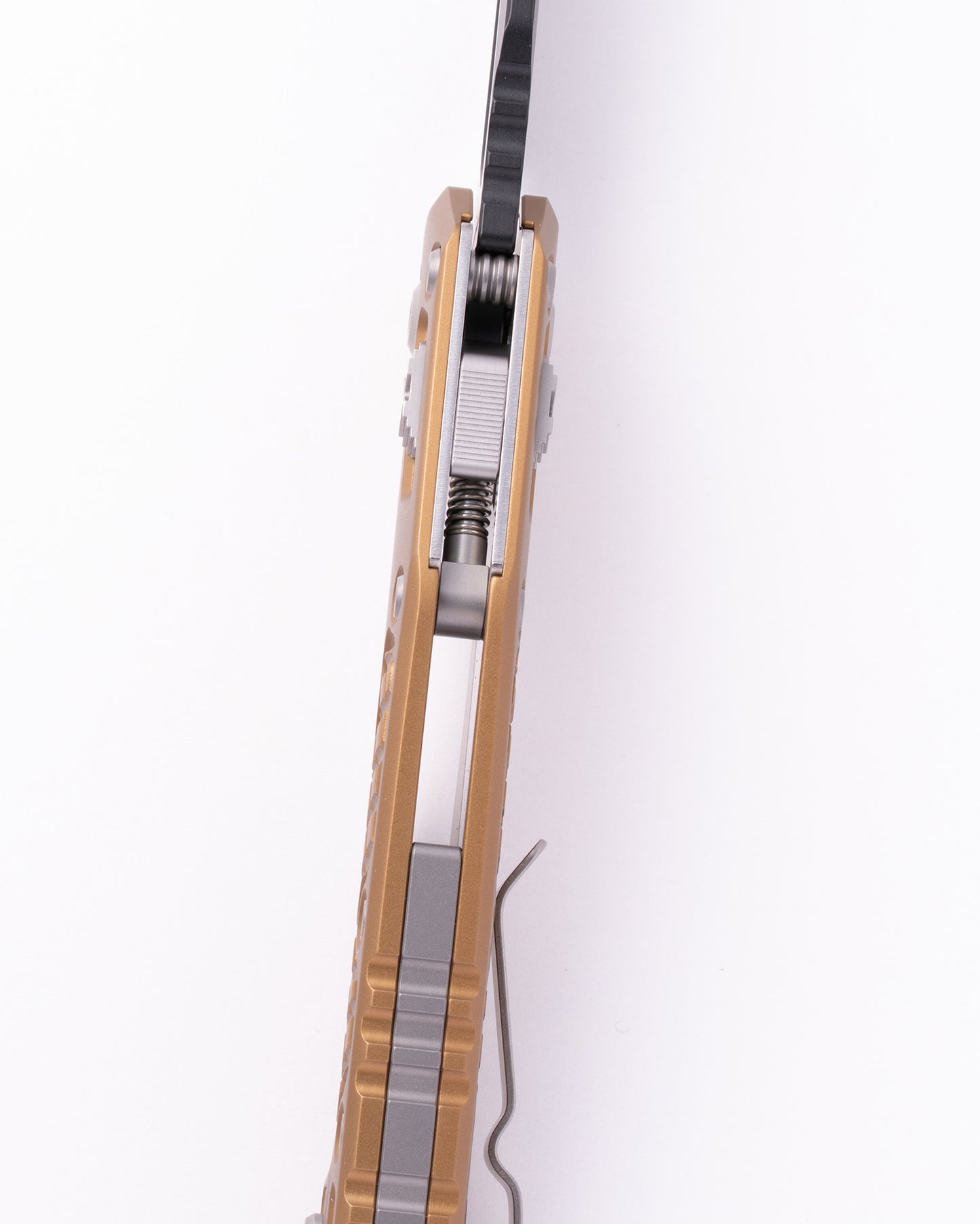 MSI® S/E BLACK STANDARD ALUMINUM FRAG TAN (210-1FRTA)