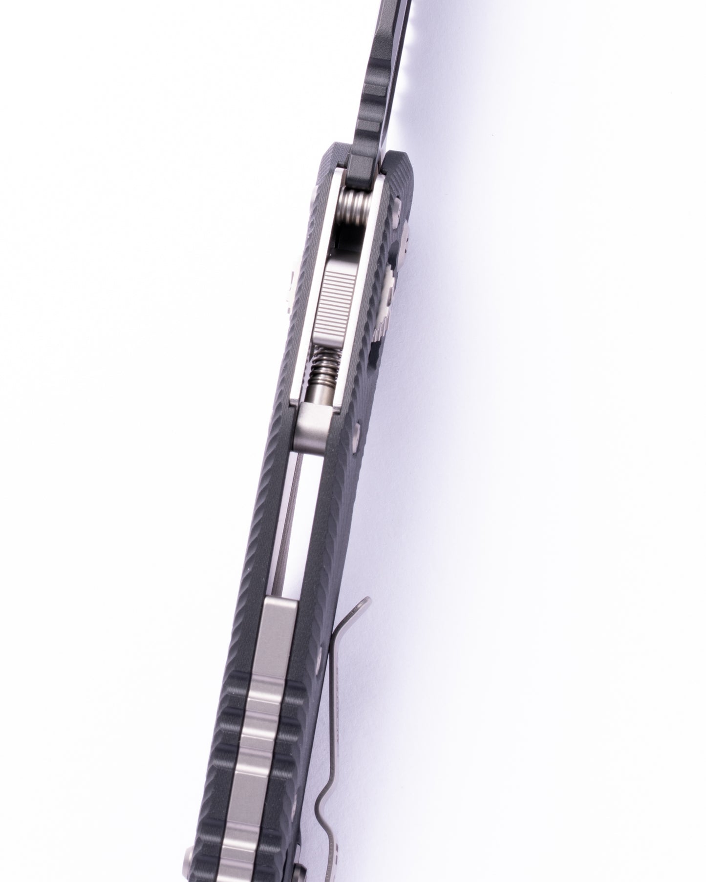 MSI BLACK SE PART SERR FLUTED G-10 BLACK (210-2FLGTBK)