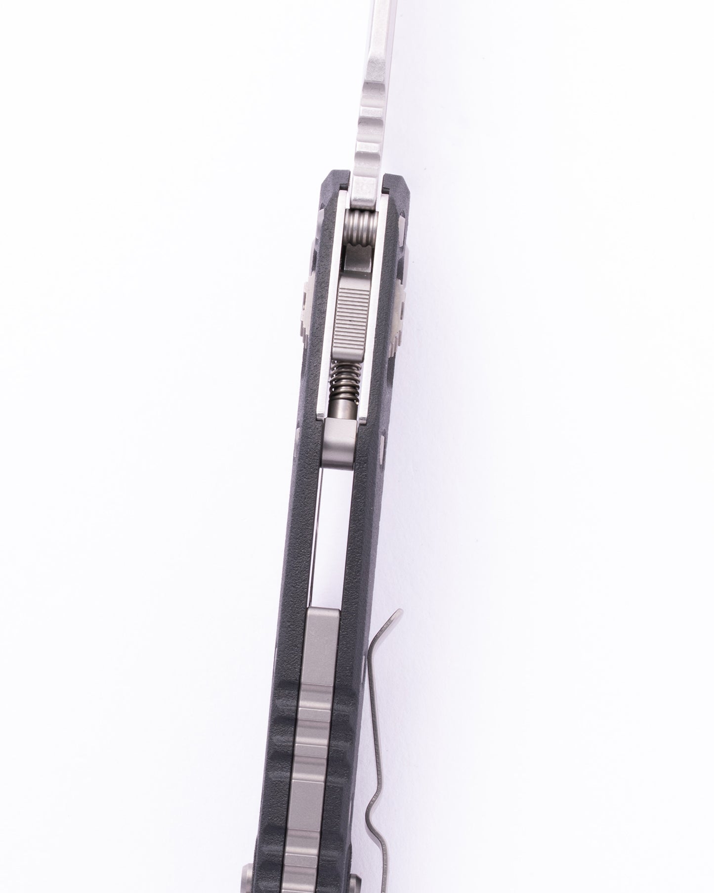 MSI® S/E Tri-Grip Injection Molded Black Stonewash Full Serr (210T-12PMBK)