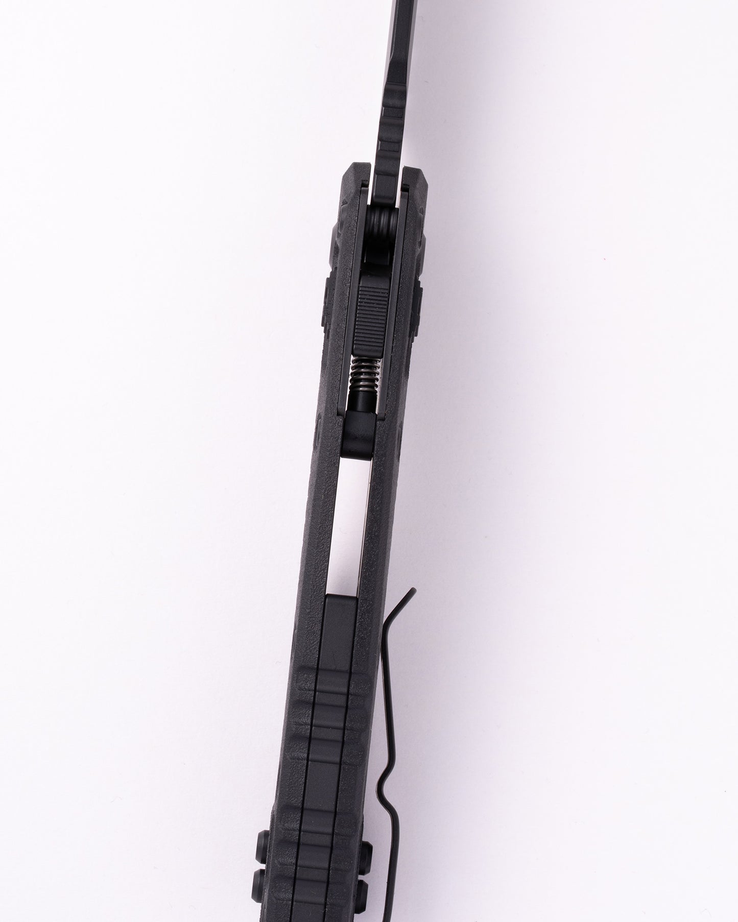 MSI® S/E Tri-Grip Black Injection Molded Black Blade with Bead Blast Hardware Part Serrate (210T-2PMBK)