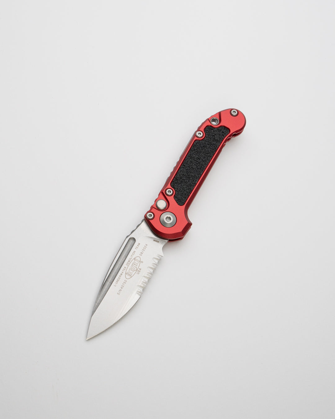 L.U.D.T.® S/E Gen III Red Stonewash Part Serrate (1135-11RD)