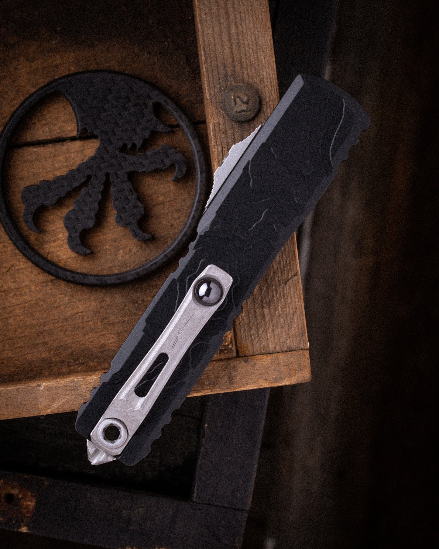 ULTRATECH® GEN IV INTERCEPTOR® APOCALYPTIC® SIGNATURE SERIES TOPOGRAPHIC DEEP ENGRAVED STANDARD (11174TP-10APS)