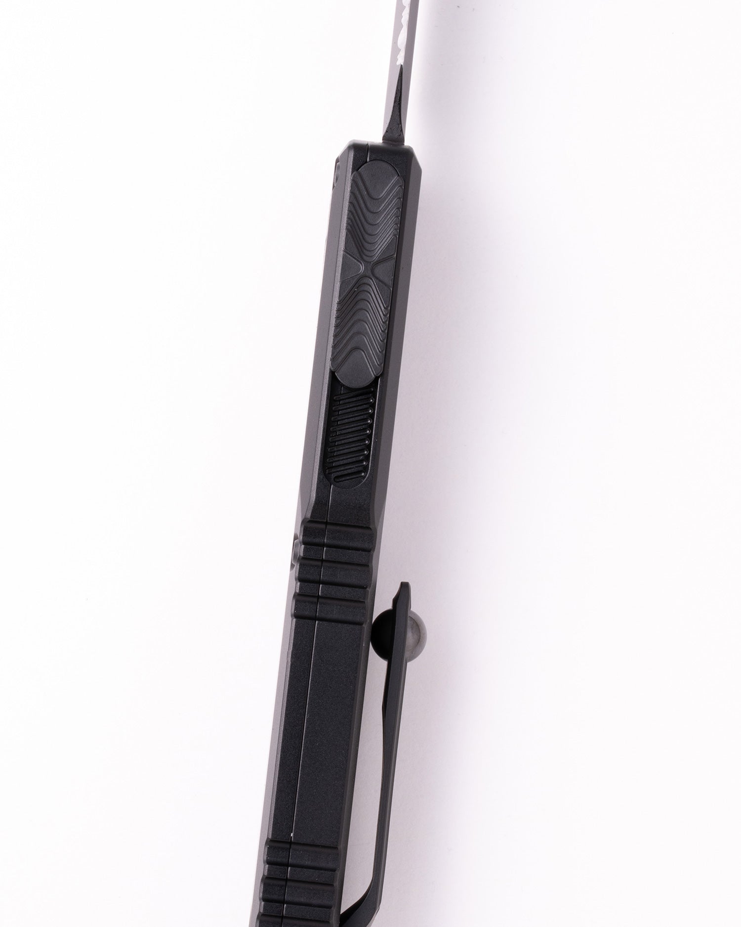 ULTRATECH® GEN IV D/E BLACK TACTICAL FULL SERRATED (11224-3T