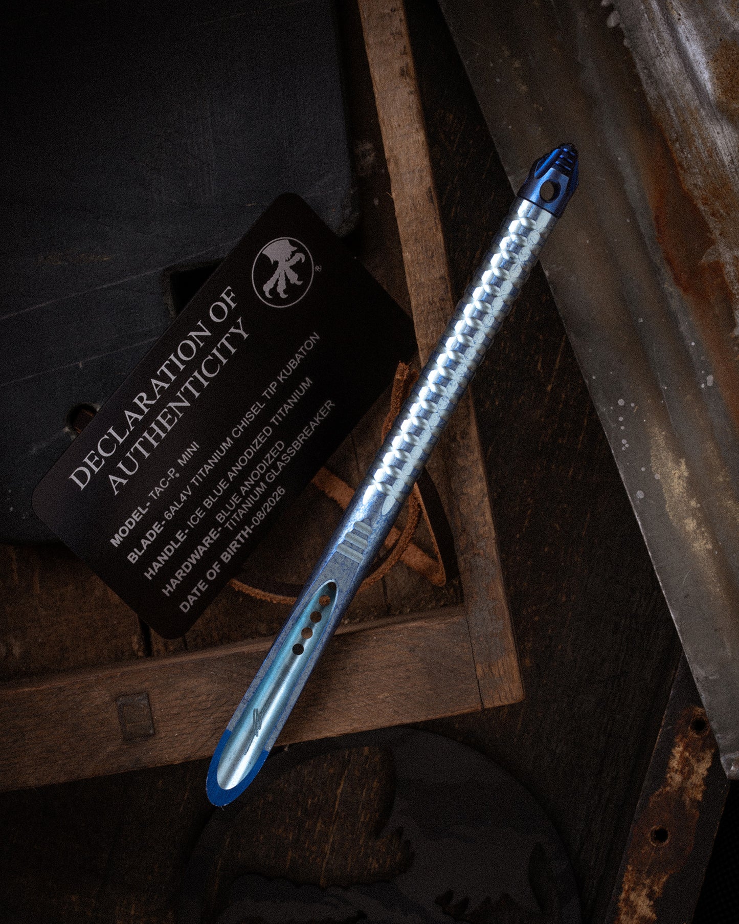 TAC P MINI TITANIUM CHISEL TIP KUBATON ICE BLUE ANODIZED TITANIUM BLUE ANODIZED TITANIUM GLASSBREAKER (112M-MS3)