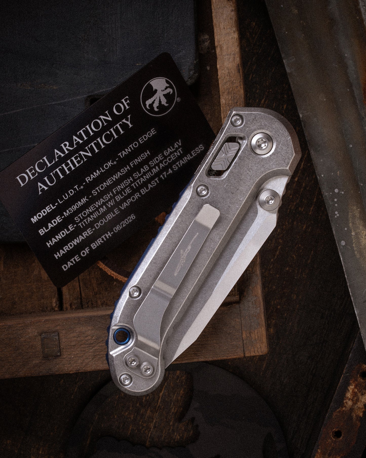 L.U.D.T.® RAM-LOK® T/E MARFIONE SELECT STONEWASH FINISH STONEWASH FINISH SLAB SIDE TITANIUM WITH BLUE TITANIUM ACCENT DOUBLE VAPOR BLAST STAINLESS (1136RLS-10MS2)