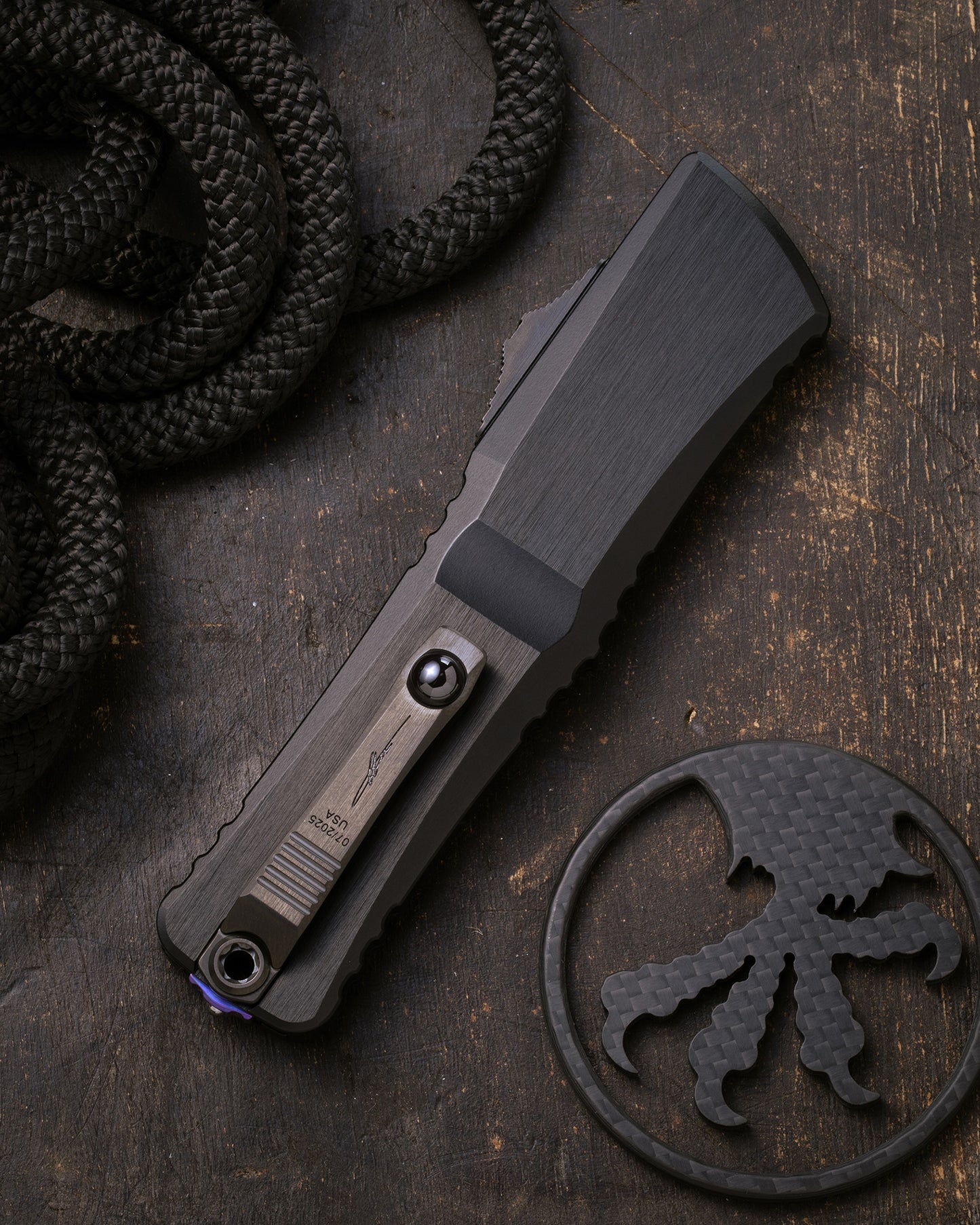 COMBAT TROODON LT – HELLHOUND BLUED BAKER FORGE COPPERMAI DAMASCUS HEFTED ALLOY DLC HARD CUT HARDWARE & PURPLE TITANIUM ACCENT