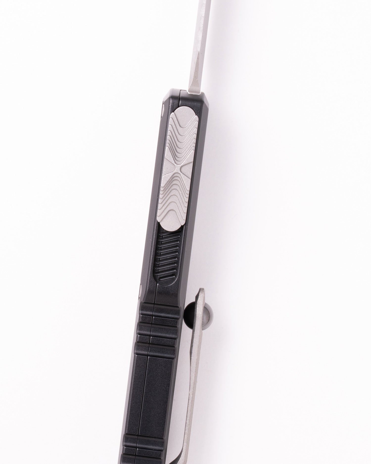UTX-85 GEN IV D/E APOCALYPTIC FULL SERRATE BLACK (12324-12AP