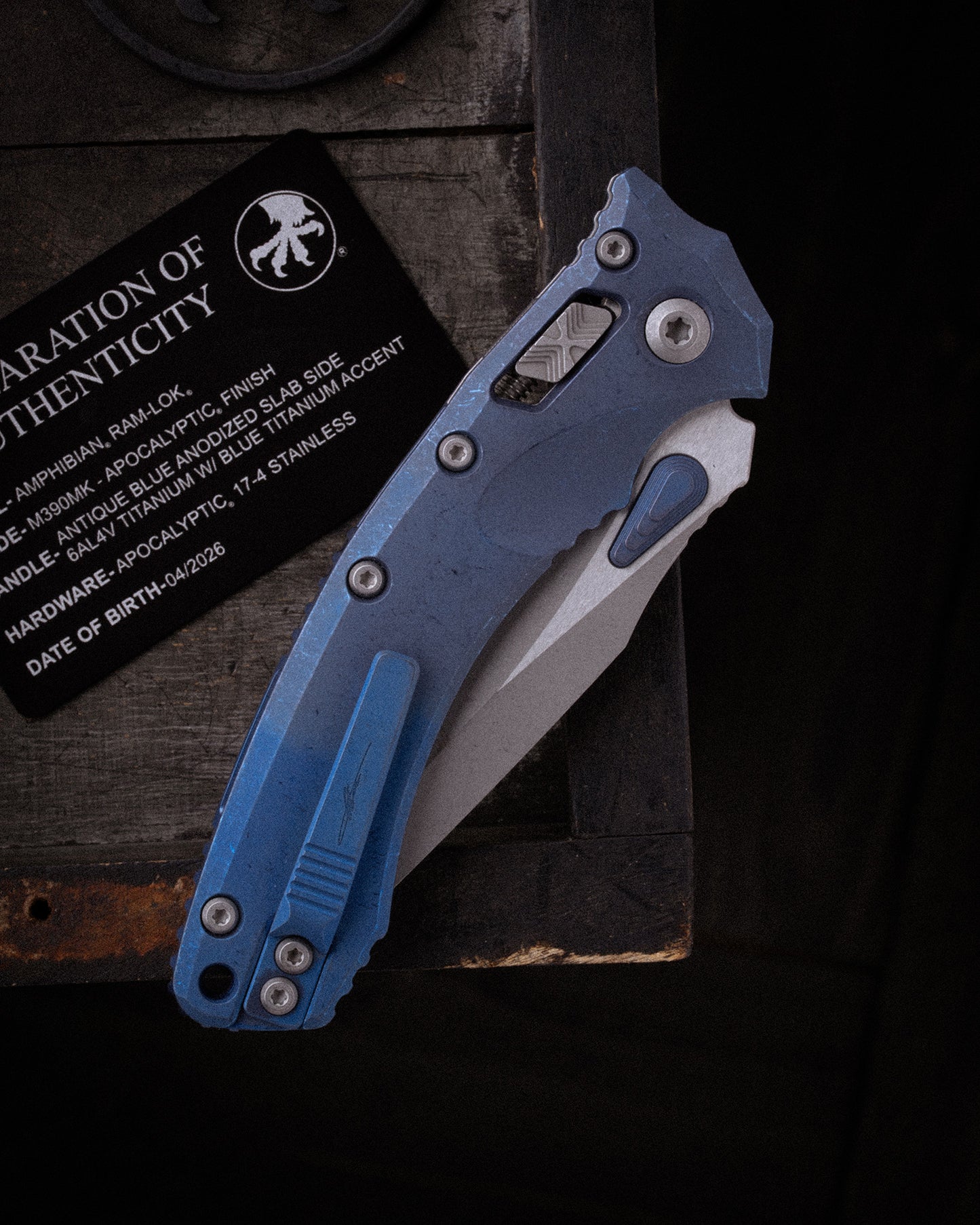 AMPHIBIAN® RAM-LOK™ MARFIONE SELECT APOCALYPTIC FINISH ANTIQUE BLUE ANODIZED SLAB SIDE TITANIUM W/BLUE TITANIUM ACCENT APOCALYPTIC FINISH STAINLESS (137RL-10APMS2)