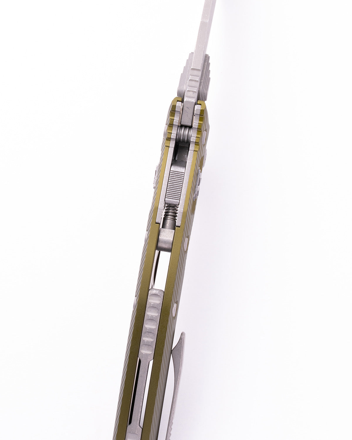 Amphibian® - RAM-LOK™ S/E Fluted OD Green Apocalyptic® Partial Serrated (137RL-11APFLOD)