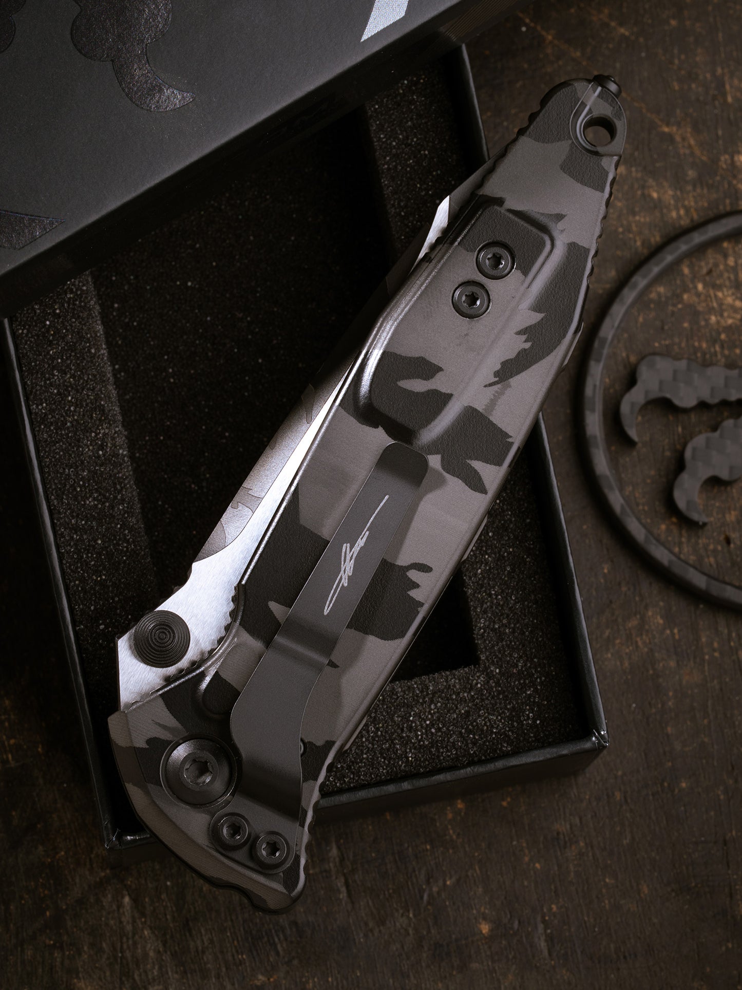 Socom Elite® T/E Standard Midnight Tiger Camo Signature Series (161-1MTCS-Z4)