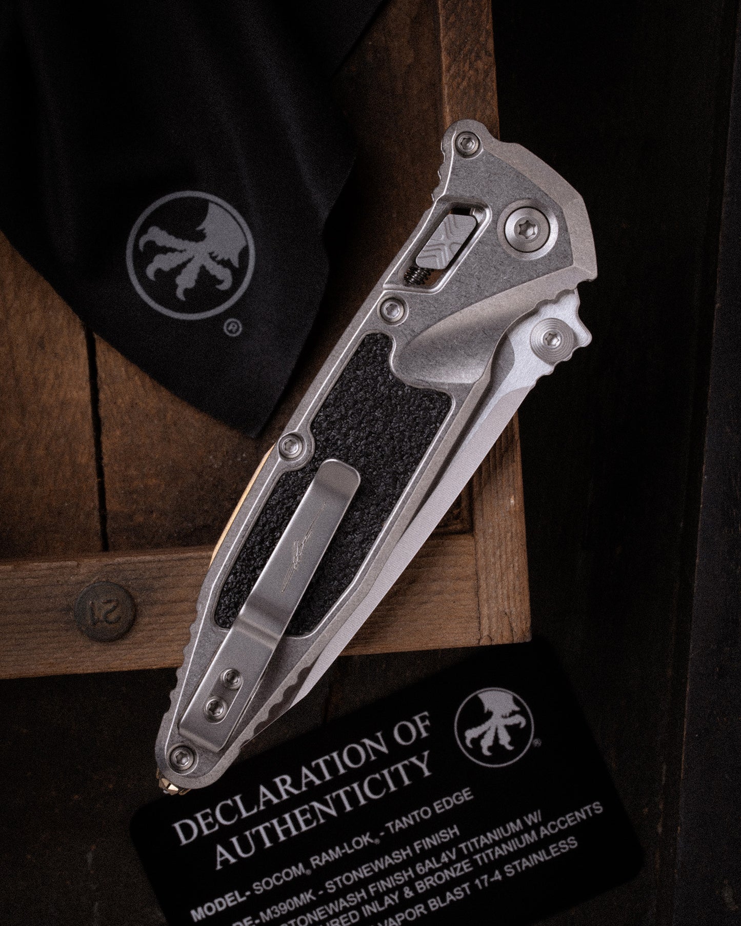 SOCOM® RAM-LOK® T/E MARFIONE SELECT STONEWASH FINISH STONEWASH FINISH TITANIUM W/ TEXTURED INLAY AND BRONZE TITANIUM ACCENTS DOUBLE VAPOR BLAST STAINLESS (161RL-10MS2)