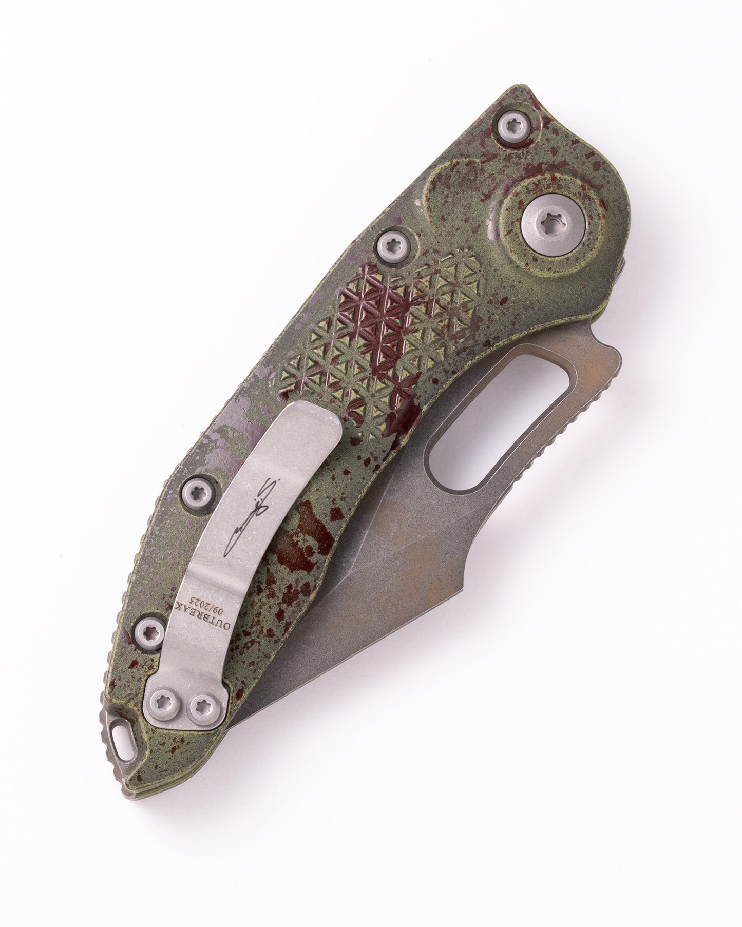 Stitch S/E Full Serrate Outbreak Signature Series (169-3OBS)