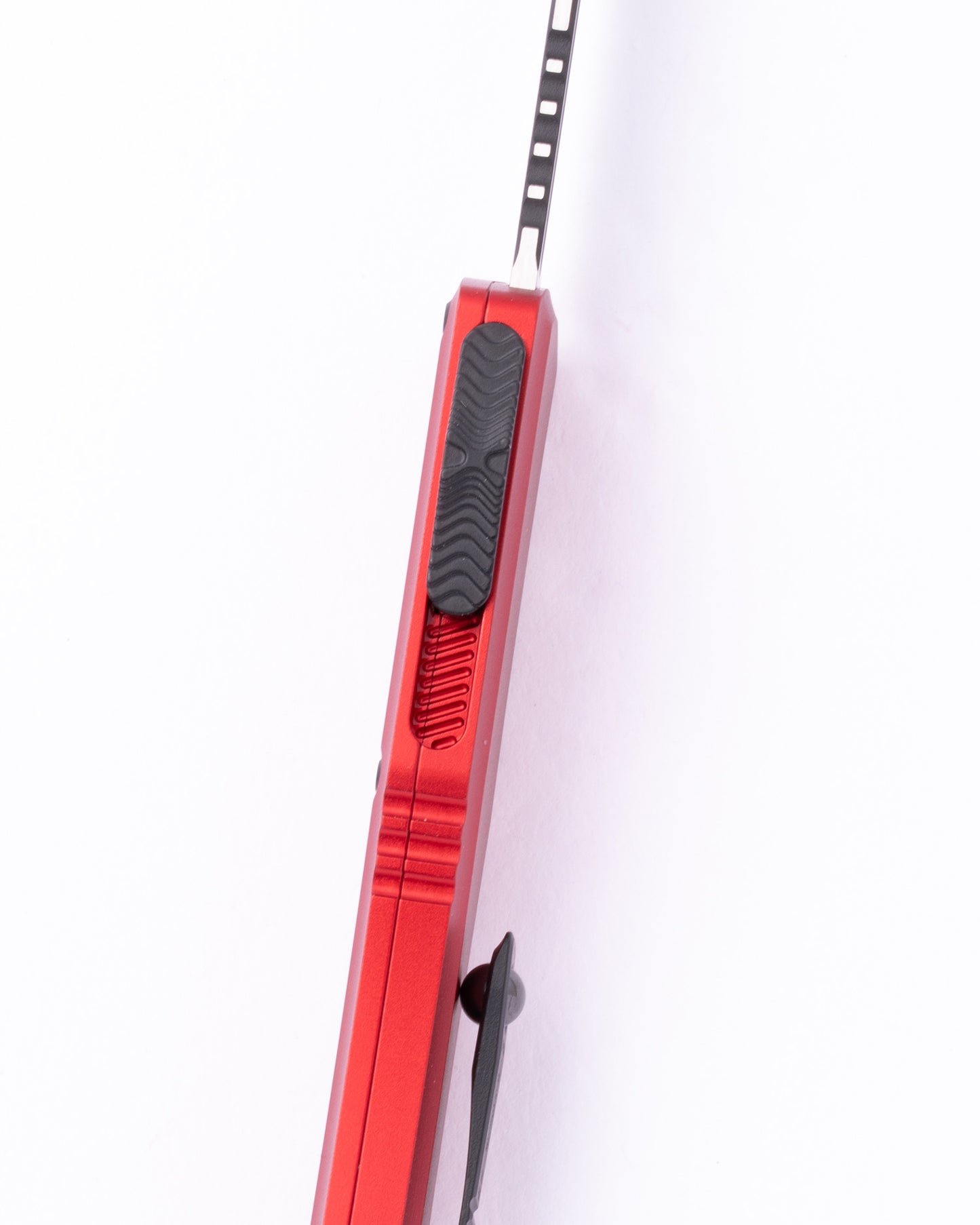 Hera® II Mini S/E Black Part Serrate Red (1703M-2RD)