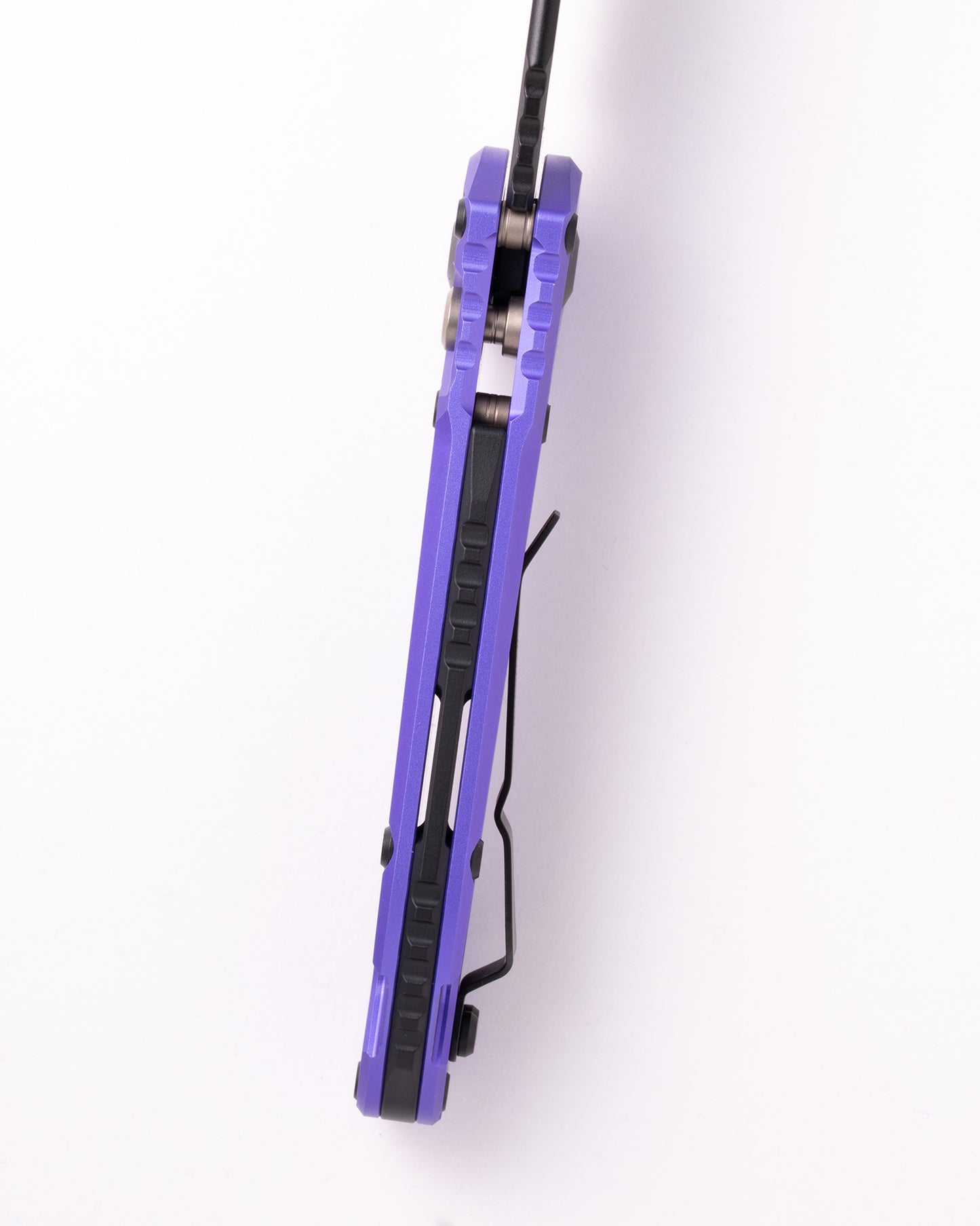 L.U.D.T.  BLACK PARTIAL SERRATED BLADE PURPLE HANDLE (1135-2PU)