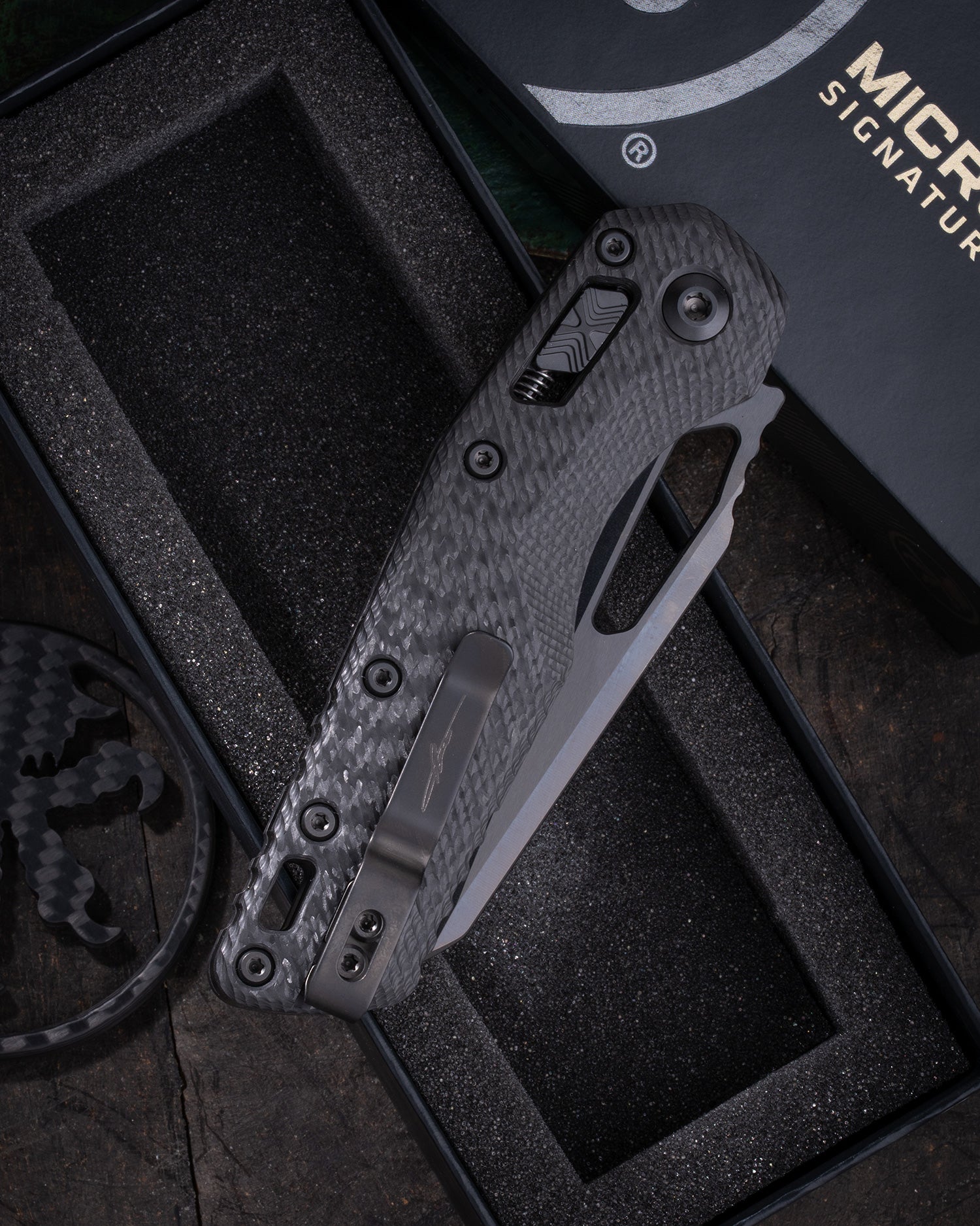 MSI™ RAM-LOK™ Standard DLC Fluted Carbon Fiber Scales (210