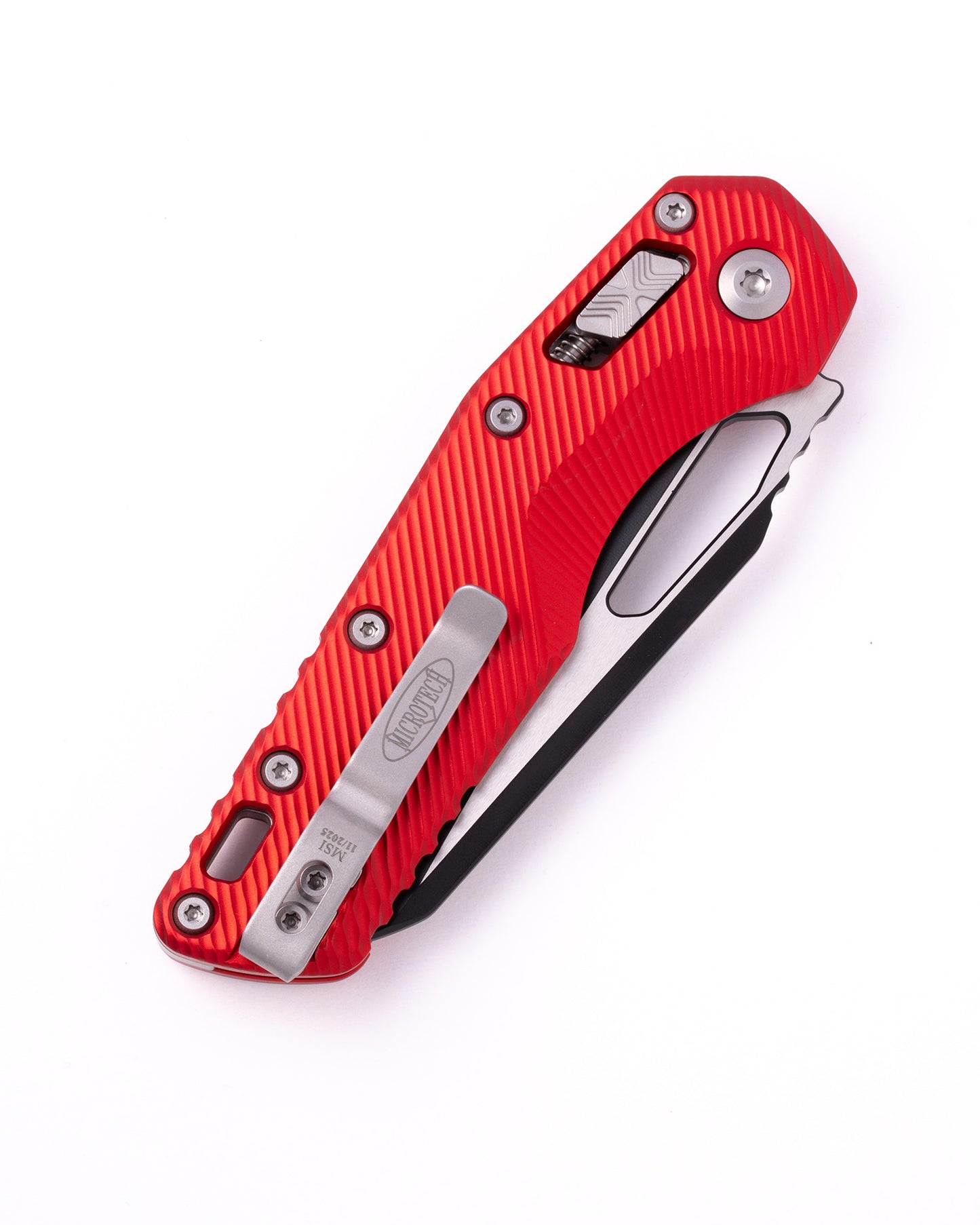 MSI® S/E Fluted Black Part Serrate Aluminum Red (210-2FLRD)