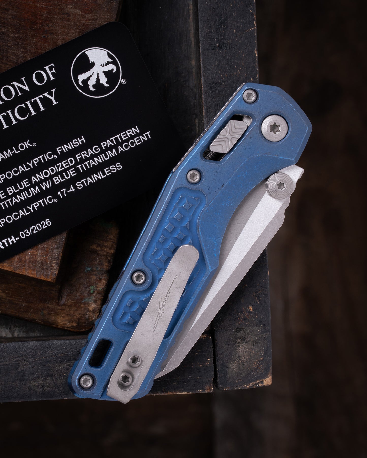 MSI® RAM-LOK® MINI MARFIONE SELECT APOCALYPTIC FINISH ANTIQUE BLUE ANODIZED FRAG PATTERN TITANIUM W/ BLUE TITANIUM ACCENT APOCALYPTIC STAINLESS (210M-10APFRMS2)