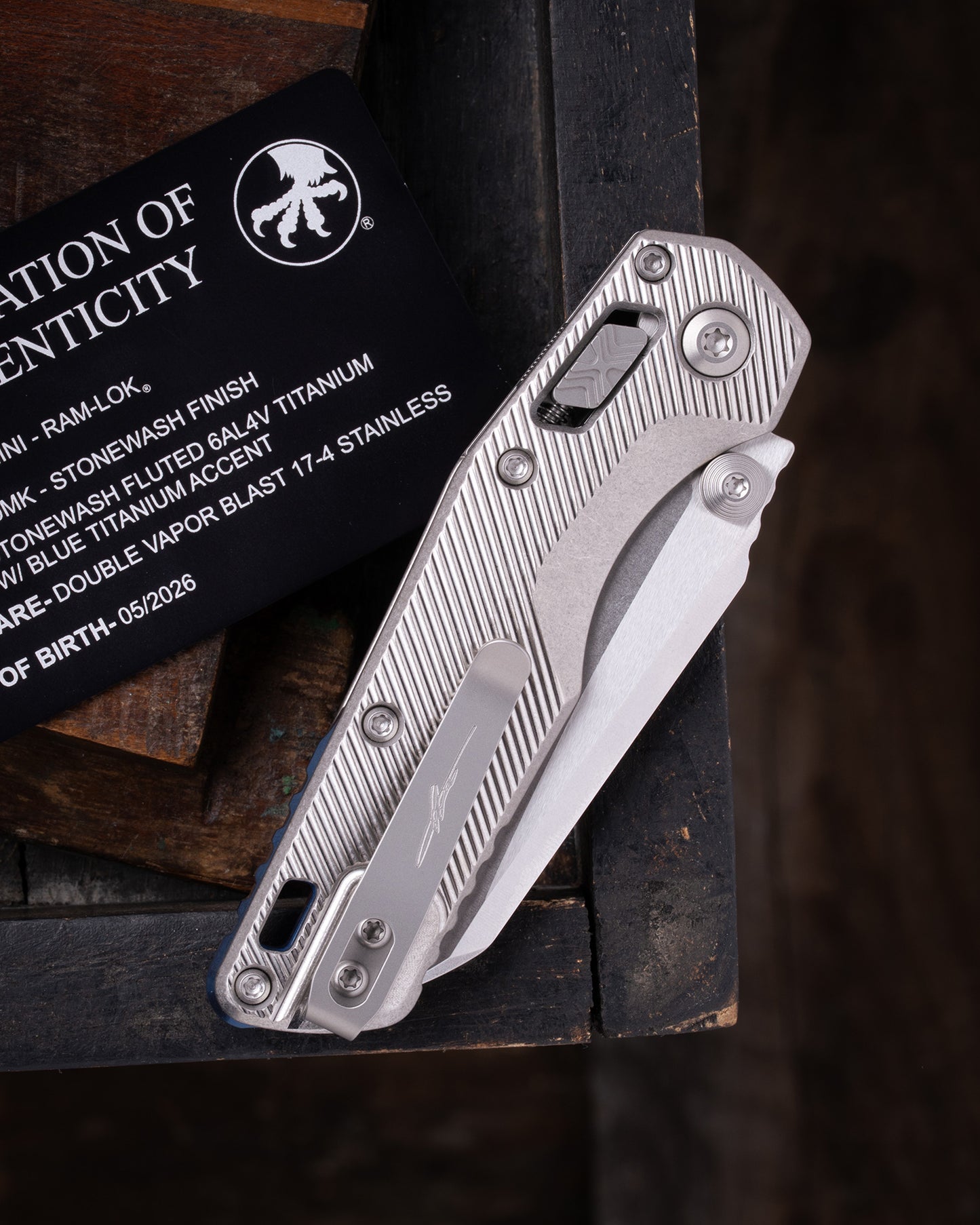 MSI® RAM-LOK® MINI MARFIONE SELECT STONEWASH FINISH STONEWASH FINISH FLUTED TITANIUM W/ BLUE TITANIUM ACCENT DOUBLE VAPOR BLAST STAINLESS (210M-10FLMS3)