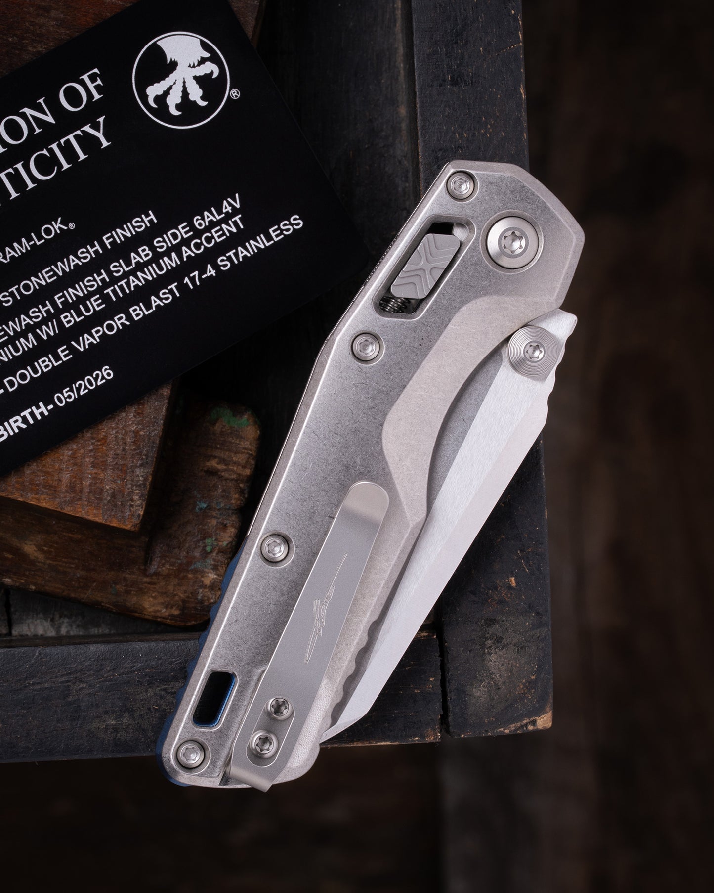 MSI® RAM-LOK® MINI MARFIONE SELECT STONEWASH FINISH STONEWASH FINISH SLAB SIDE TITANIUM W/ BLUE TITANIUM ACCENT DOUBLE VAPOR BLAST STAINLESS (210M-10MS3)
