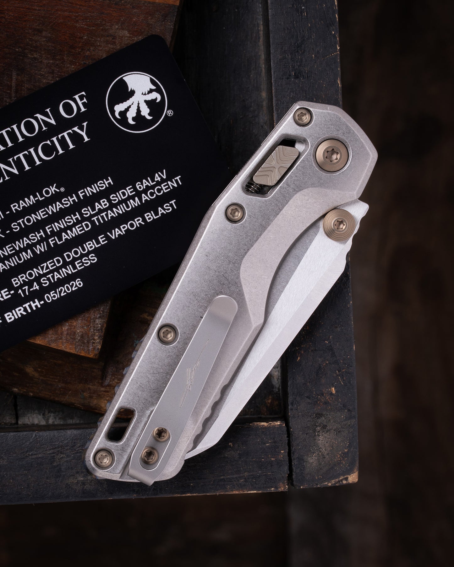 MSI® RAM-LOK® MINI MARFIONE SELECT STONEWASH FINISH STONEWASH FINISH SLAB SIDE TITANIUM W/ FLAMED TITANIUM ACCENT DOUBLE VAPOR BLAST STAINLESS (210M-10MS5)