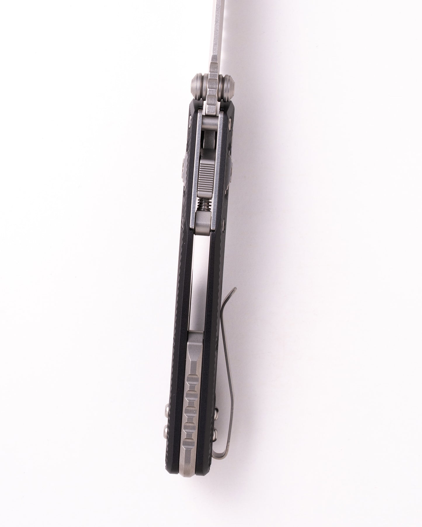 MSI® Mini Ram-Lok® Stonewash Finish Partial Serrated Fluted Aluminum (210M-11FL)