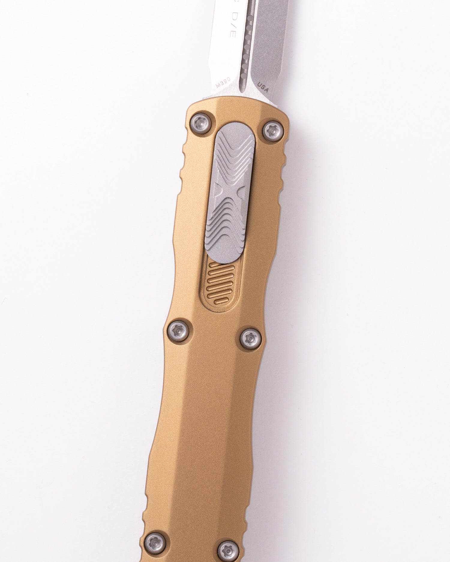 Dirac® D/E Stonewash Standard TAN (225-10TA) – MTK Inc.