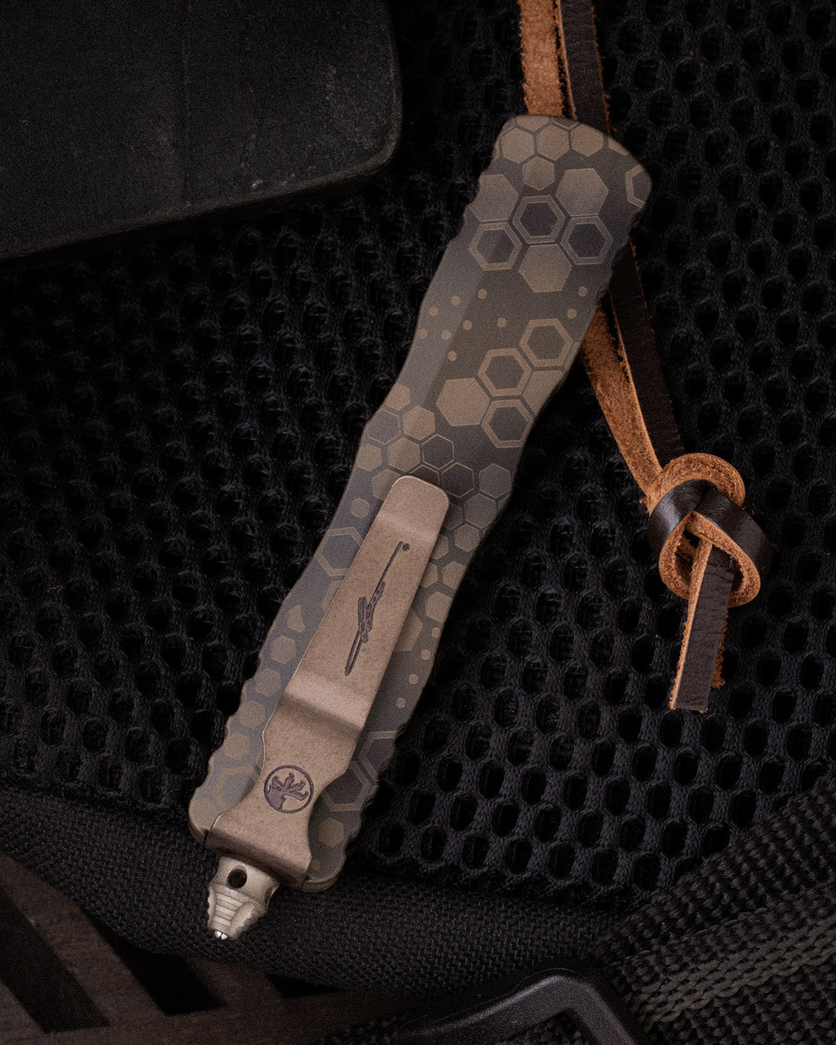 Dirac® D/E Apocalyptic® Signature Series Badlands Hex Camo Bronzed (225-13APBNHXCS)