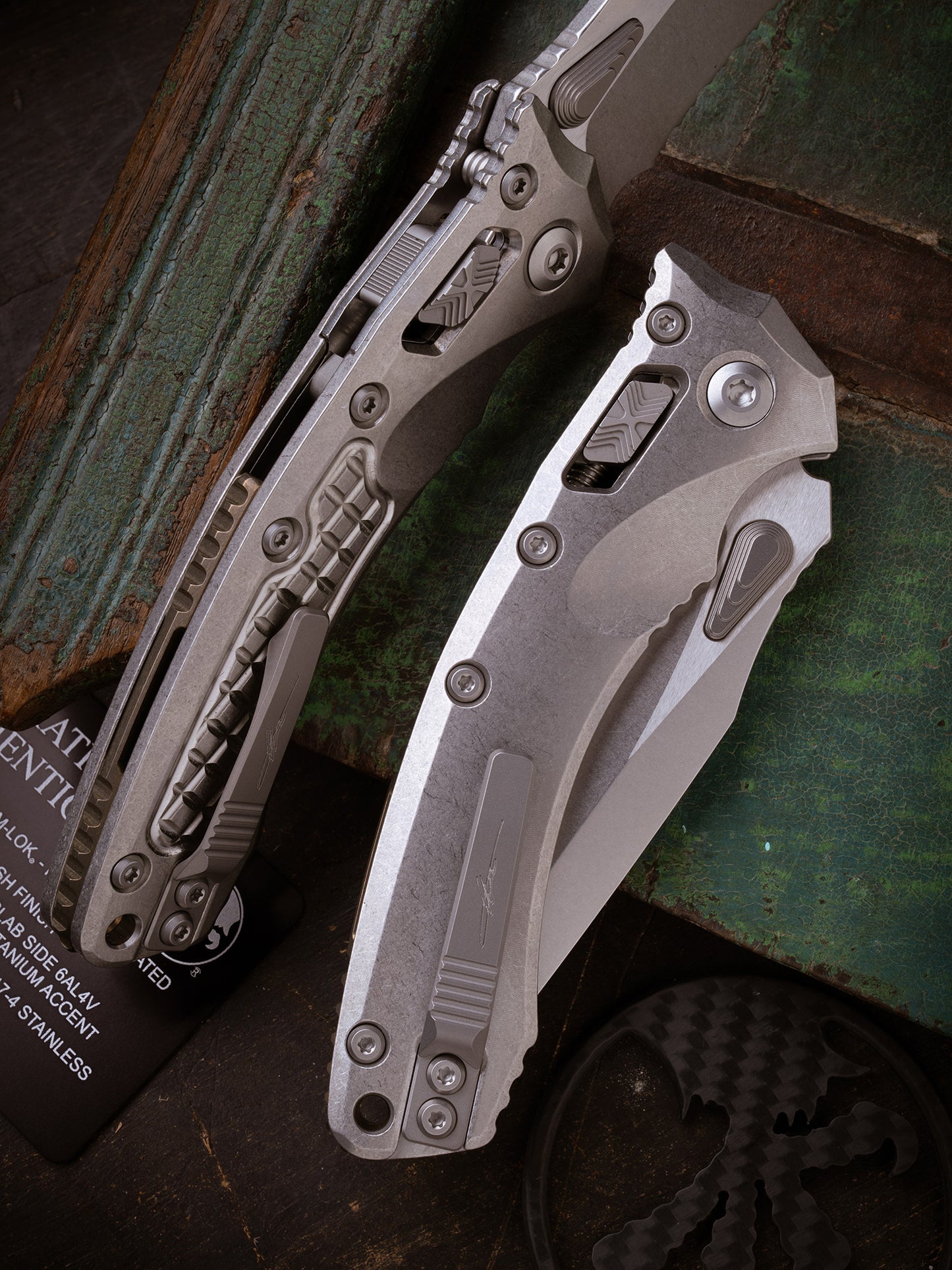 Amphibian® - RAM-LOK™ PARTIAL SERRATED MARFIONE SELECT STONEWASH FINISH STONEWASH FINISH SLAB TITANIUM W/BRONZE TITANIUM ACCENT DOUBLE VAPOR BLAST STAINLESS (137RL-11MS1)