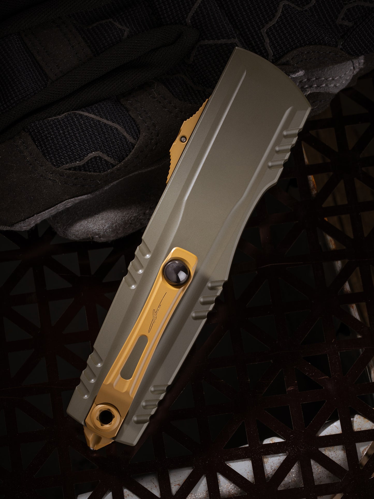 Luminary ZBP D/E Signature Series Moss Green Standard Tritium Button Insert (1270-1MGS-C21Z26)