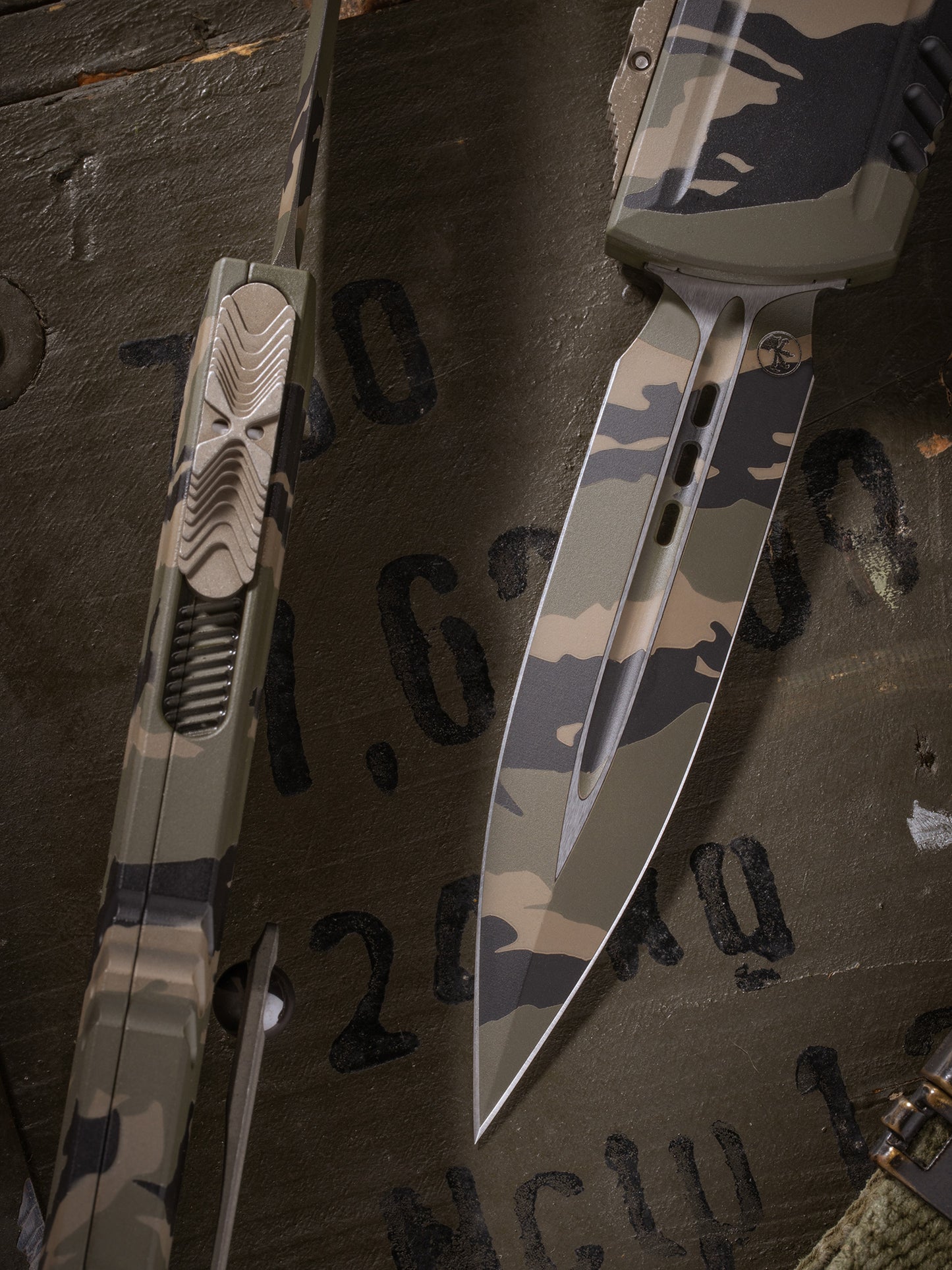 LUMINARY ZBP D/E STANDARD CERAKOTE TIGER STRIPE CAMO TRITIUM BUTTON INSERT SIGNATURE SERIES (1270-1TSCS)