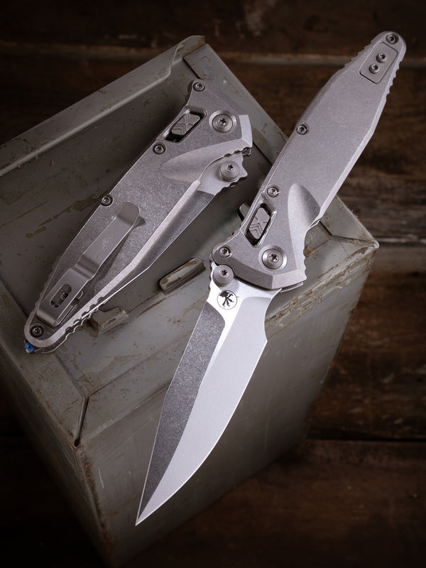 Socom® RAM-LOK™ – Spear Point Marfione Select Stonewash Finish Slab Side Titanium E/ Blue Titanium Accent Double Vapor Blast Stainless